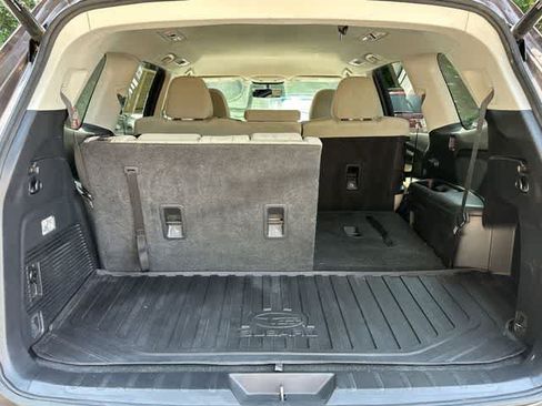 Used 2019 Subaru Ascent Premium w/ Popular Package #2A AWD/4WD image 24