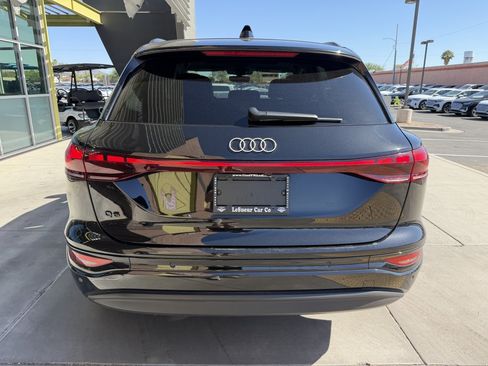 Used 2025 Audi Q6 e-tron Premium w/ Convenience Package RWD image 13