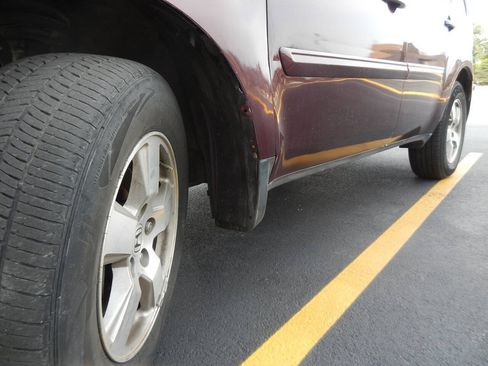 Used 2011 Honda Pilot EX-L image 17