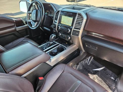 Used 2016 Ford F150 Platinum w/ Equipment Group 701A Luxury RWD image 26
