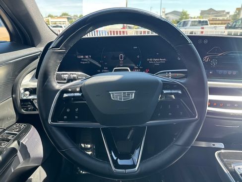 Used 2024 Cadillac Lyriq Luxury w/ LPO, Floor Liner Package AWD/4WD image 14
