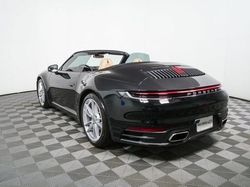 Certified 2021 Porsche 911 Carrera 4 image 24