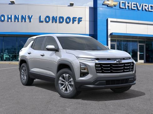 New 2026 Chevrolet Equinox LT w/ Safety and Technology Package FWD image 7