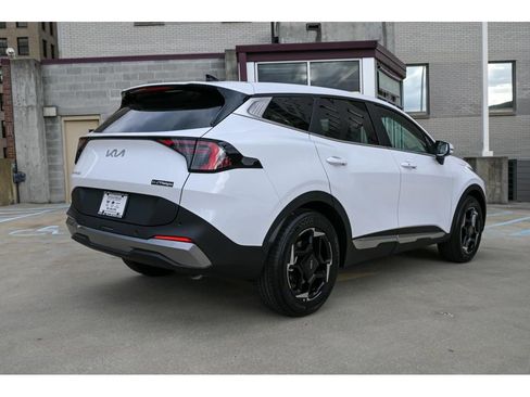 New 2026 Kia Sportage EX image 7