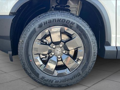 Used 2026 Honda Passport RTL image 9