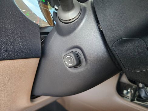 Used 2023 Lexus GX 460 Premium image 33