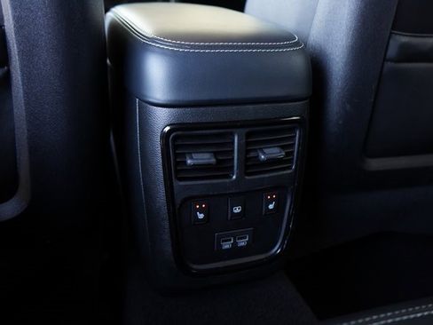 Used 2022 Chrysler 300 S w/ Comfort Group image 31