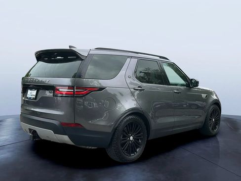 Used 2017 Land Rover Discovery HSE AWD/4WD image 5