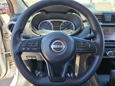 Used 2024 Nissan Versa S FWD image 22