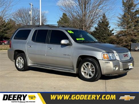 Used 2006 GMC Envoy XL Denali image 1