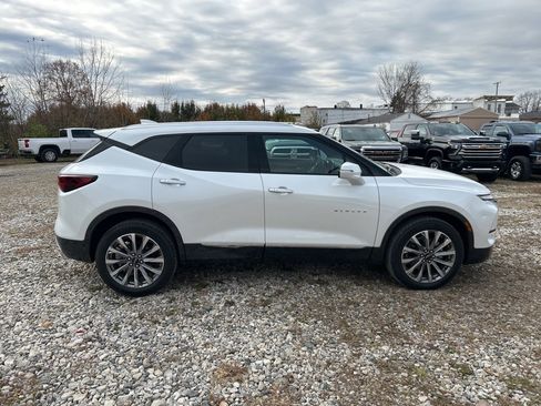 Certified 2023 Chevrolet Blazer Premier image 9