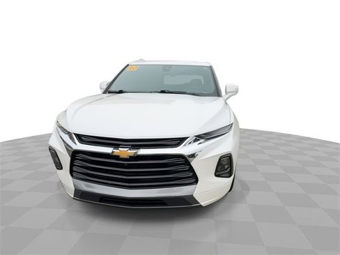 Used 2020 Chevrolet Blazer Premier w/ Driver Confidence II Package image 3