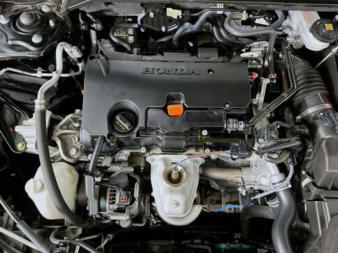 Used 2024 Honda Civic Sport image 29