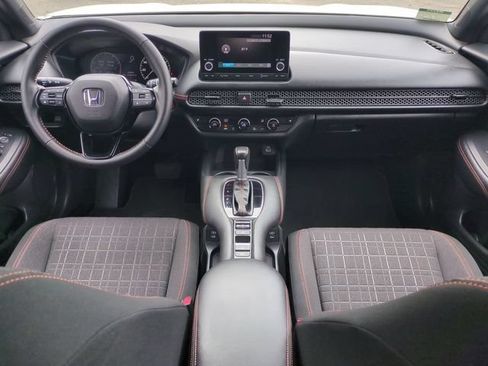 Used 2025 Honda HR-V Sport image 15