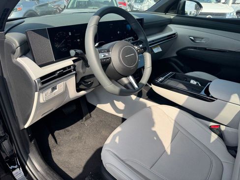 New 2026 Hyundai Tucson Limited AWD/4WD image 12