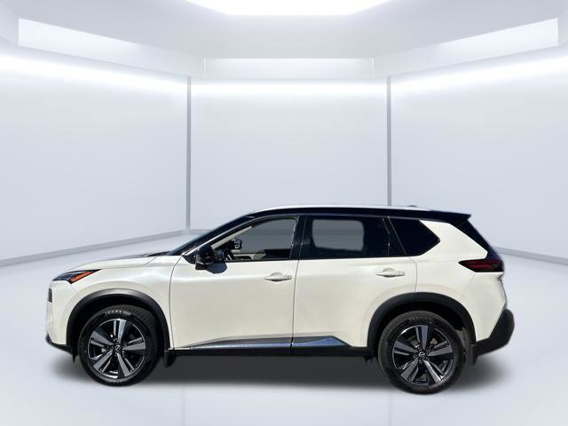 Used 2023 Nissan Rogue SL AWD/4WD image 16