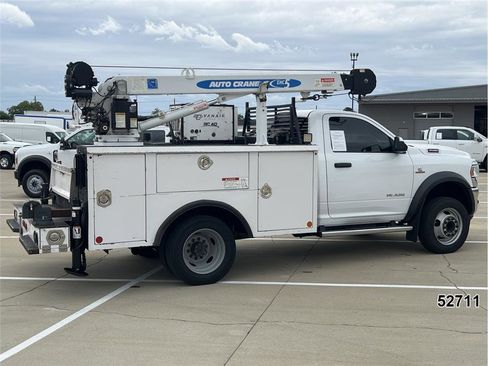 Used 2020 RAM 4500 Tradesman RWD image 2