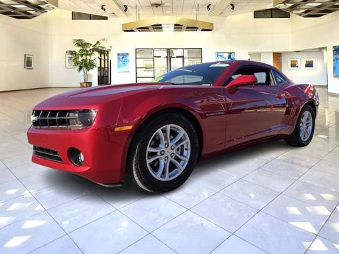 Used 2013 Chevrolet Camaro LT image 1