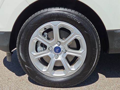 Used 2021 Ford EcoSport SE image 9