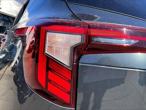 Used 2025 Kia Seltos S image 25