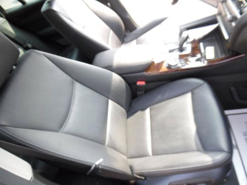 Used 2016 BMW X3 xDrive28i AWD/4WD image 25