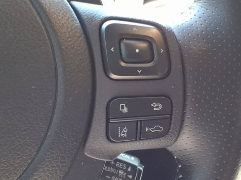 Used 2023 Lexus IS 350 F Sport w/ Memory Package RWD image 15