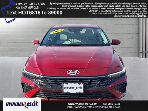 Used 2025 Hyundai Elantra Limited image 2