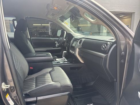 Used 2019 Toyota Tundra SR5 w/ TRD Off Road Package image 11