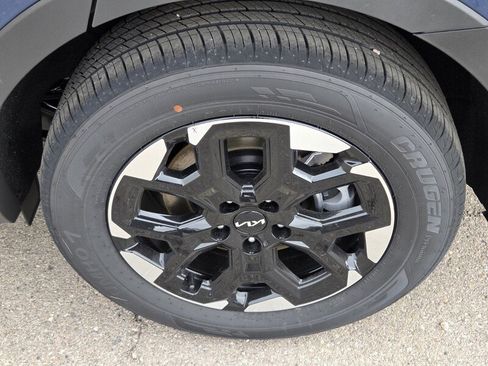 New 2026 Kia Sorento S FWD image 5
