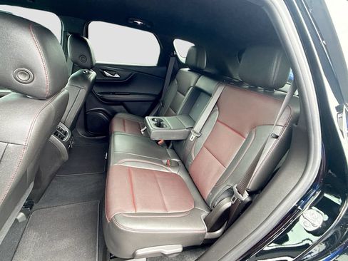 Used 2025 Chevrolet Blazer RS w/ Driver Confidence II Package FWD image 24