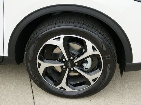 New 2026 Ford Escape ST-Line Select w/ Tech Pack #2 image 9