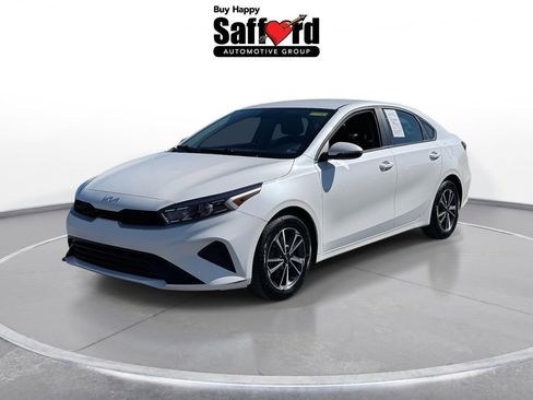 Used 2023 Kia Forte LXS w/ LXS Technology Package image 1