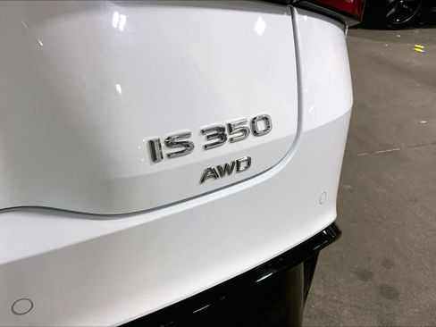 Used 2025 Lexus IS 350 F Sport w/ Navigation Package image 10