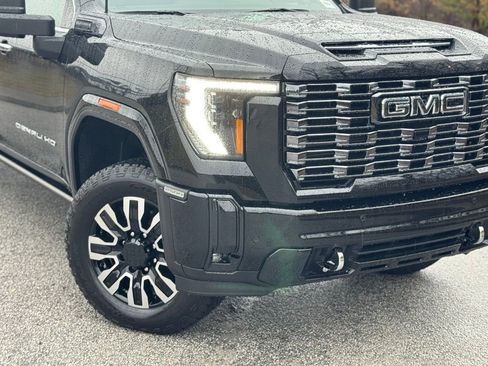 New 2026 GMC Sierra 2500 Denali Ultimate image 6