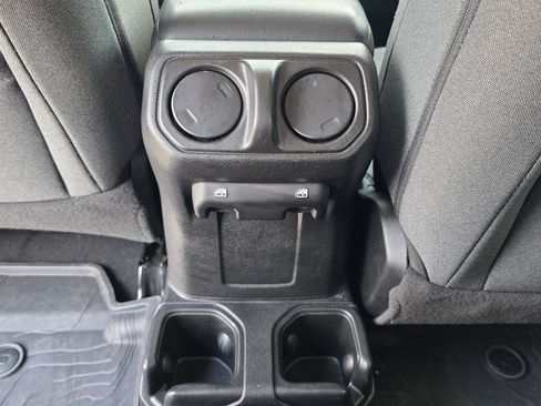 Certified 2025 Jeep Wrangler Unlimited Sport AWD/4WD image 30