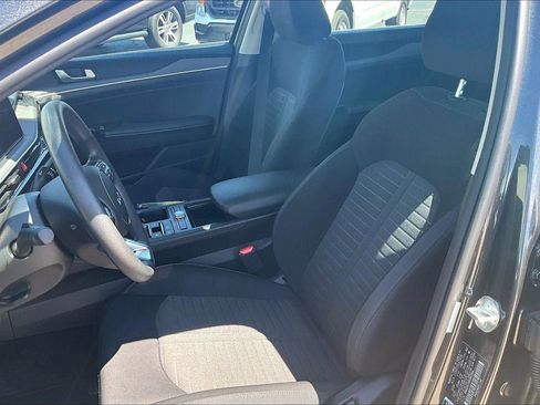 Used 2025 Kia K5 LXS FWD image 23