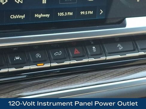 Used 2023 Chevrolet Silverado 1500 LT w/ Z71 Off-Road Package image 17