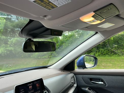 Certified 2023 Nissan Rogue SV image 21