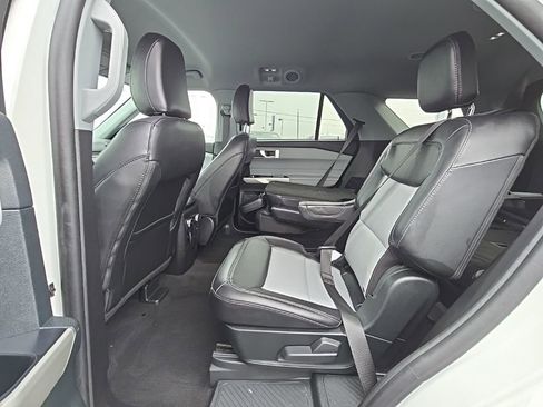 Used 2023 Ford Explorer XLT w/ Equipment Group 202A image 37
