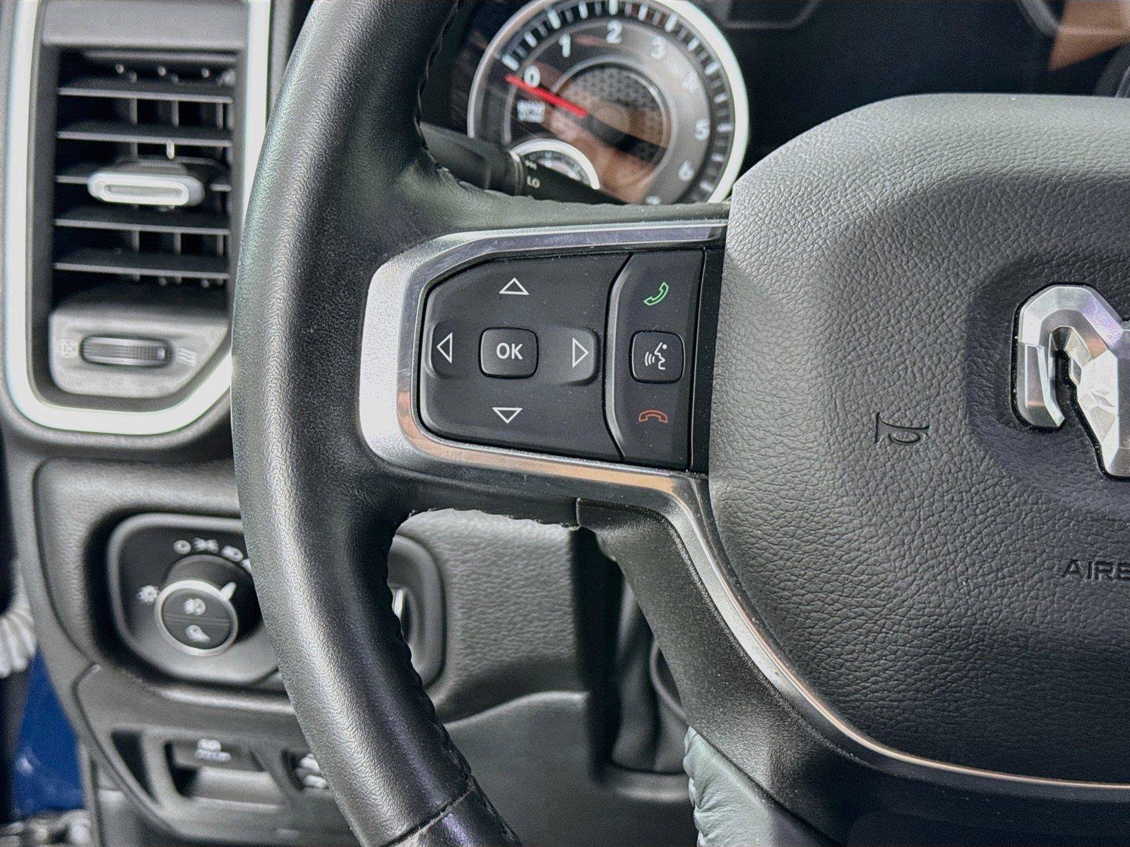 Used 2023 RAM 1500 Laramie AWD/4WD image 17