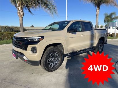 Used 2024 Chevrolet Colorado Z71 w/ Z71 Convenience Package 2
