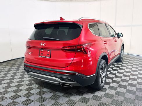Used 2023 Hyundai Santa Fe SEL FWD image 3