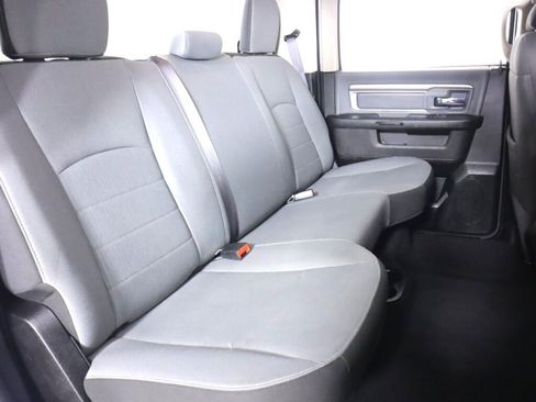 Used 2023 RAM 1500 Classic SLT AWD/4WD image 40