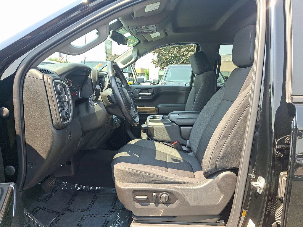 Certified 2022 Chevrolet Silverado 1500 LT AWD/4WD image 14