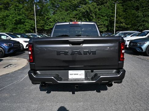 Used 2026 RAM 1500 Express RWD image 27