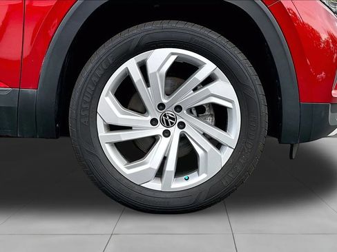 Used 2023 Volkswagen Atlas SE FWD image 8