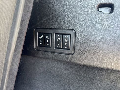 Used 2023 Cadillac XT6 Premium Luxury w/ Technology Package image 52