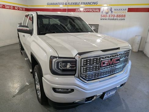 Used 2018 GMC Sierra 1500 Denali image 1