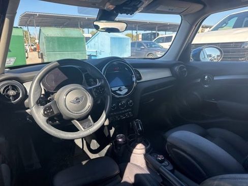 Used 2022 MINI Cooper S image 6
