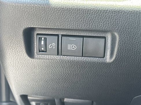 Used 2021 Lexus GX 460 Premium w/ Premium Package AWD/4WD image 17